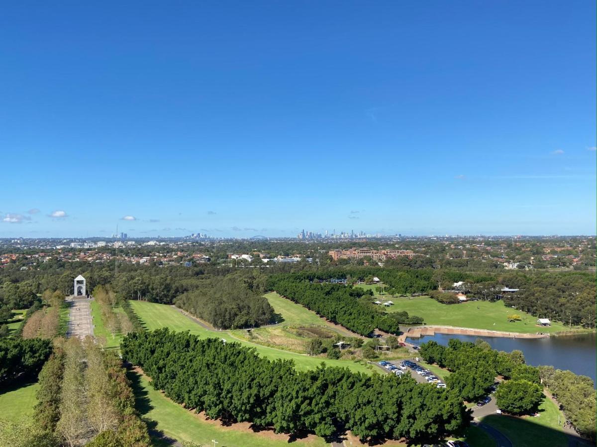 Parkside & City View In Sydney Olympic Park Exterior foto
